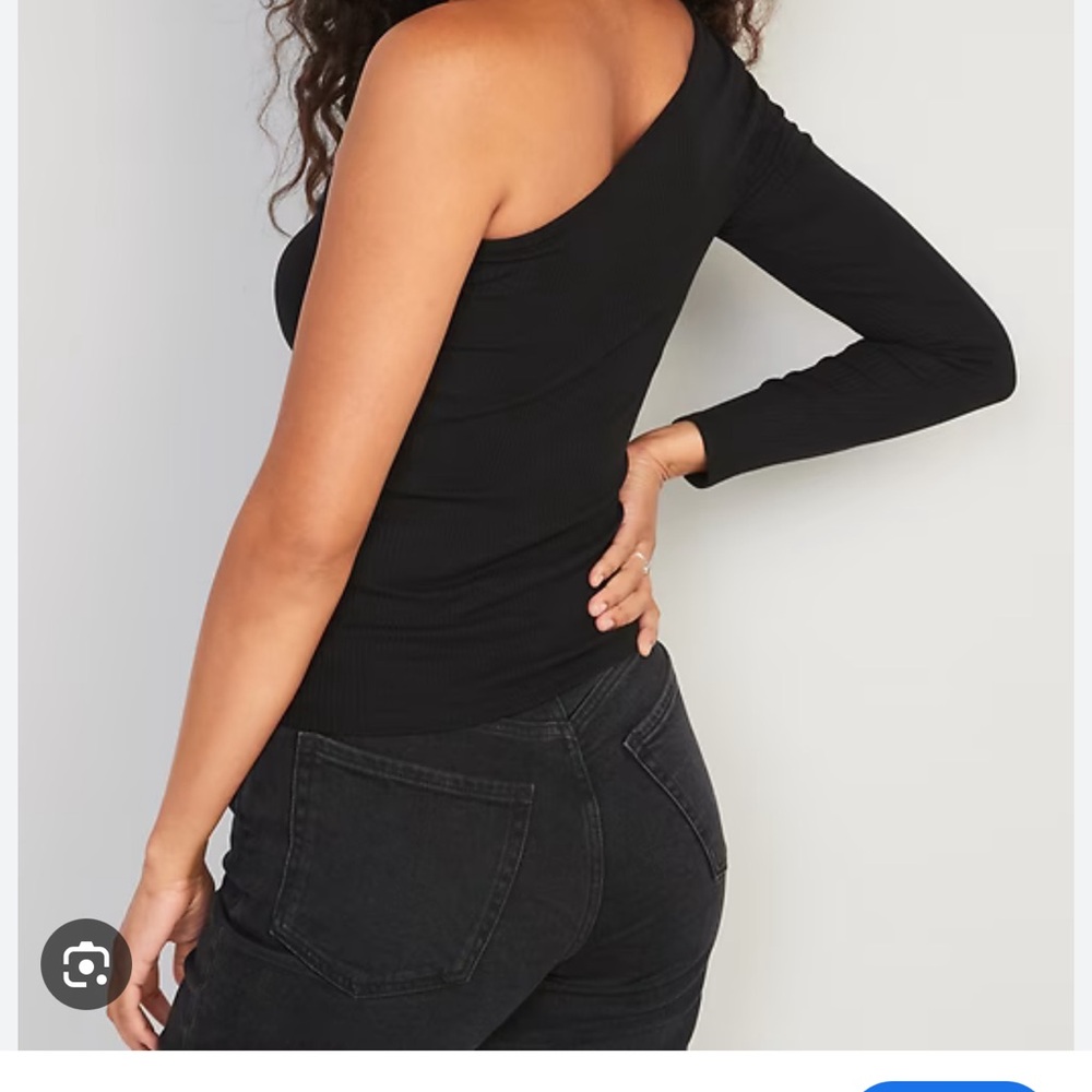 Old Navy Black Top one shoulder size Lg